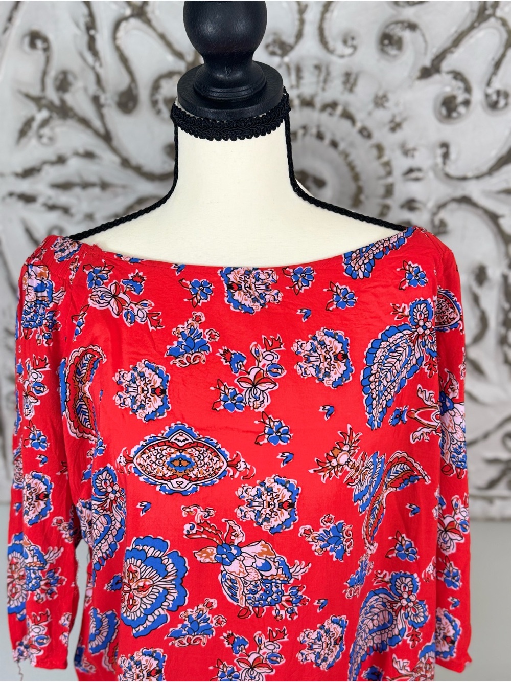 Ava Christine Off-Shoulder Blouse